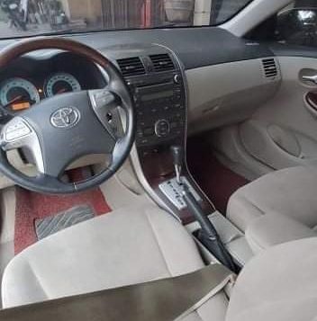 Sell Silver 2011 Toyota Corolla Altis in Taguig-9