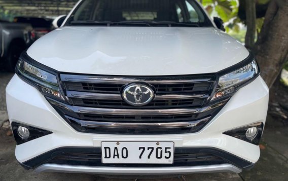 Sell White 2020 Toyota Rush in Caloocan