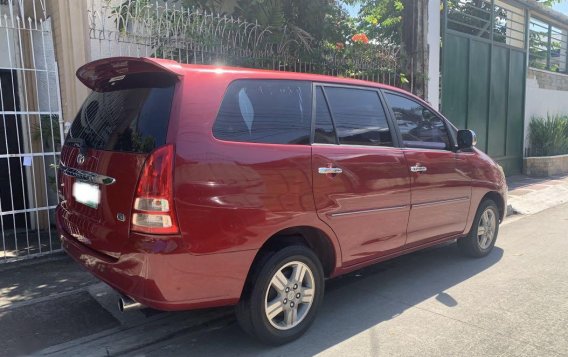 Red Toyota Innova 2006 for sale in Automatic-5
