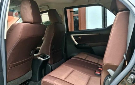Sell Black 2019 Toyota Fortuner in Cainta-5