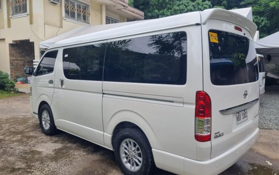 Pearl White Toyota Hiace 2019 for sale in Automatic-3