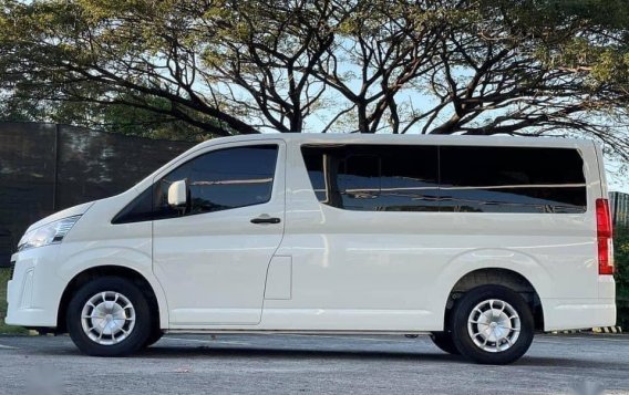 Pearl White Toyota Hiace 2020 for sale in Las Piñas-4