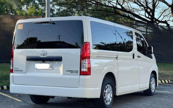 Pearl White Toyota Hiace 2020 for sale in Las Piñas-1