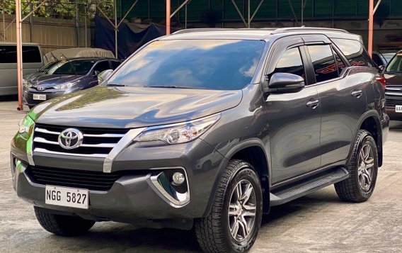 Grey Toyota Fortuner 2020 for sale in Makati-1