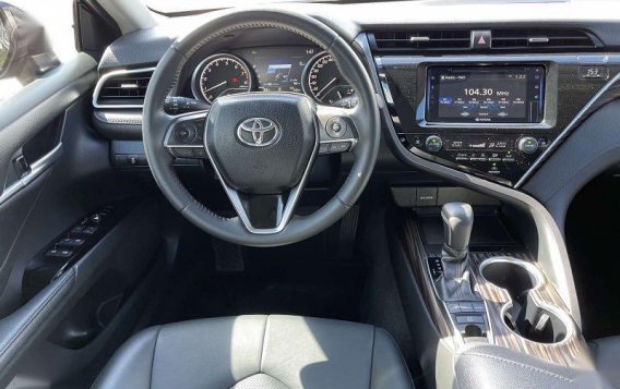 Black Toyota Camry 2019 for sale in Pasig-1