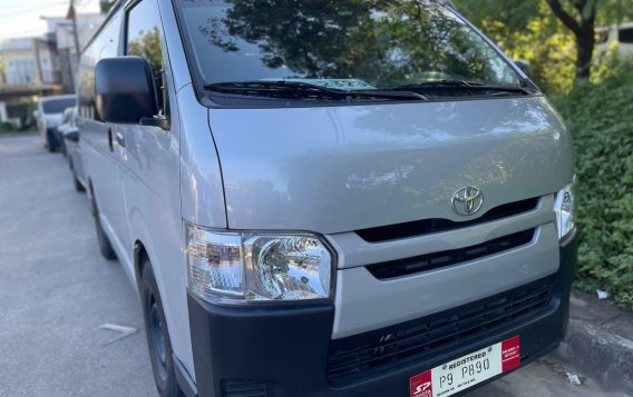 Silver Toyota Hiace 2021 for sale in Quezon-1