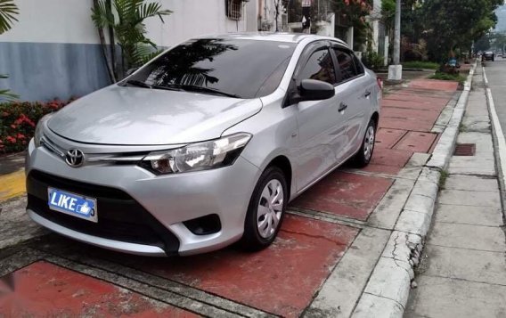 Selling Pearl White Toyota Vios 2016 in Quezon