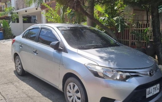 Selling Pearl White Toyota Vios 2014 in Cainta-1