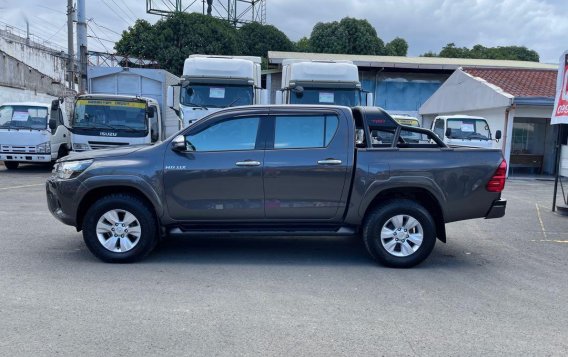 Grayblack Toyota Hilux 2016 for sale in Cainta-2