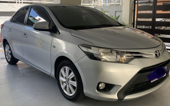 Selling Brightsilver Toyota Vios 2015 in Mandaluyong-1