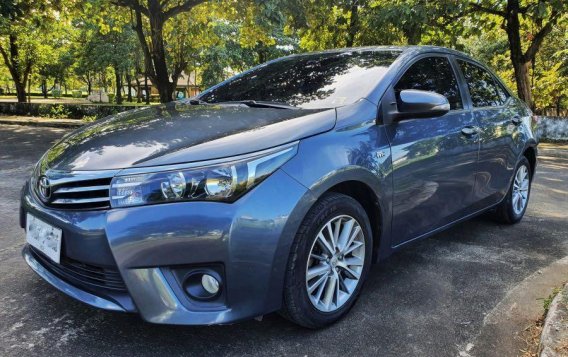 Silver Toyota Corolla Altis 2014 for sale in Valenzuela-3