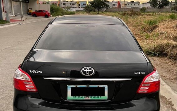 Selling Black Toyota Vios 2011 in Carmona-4
