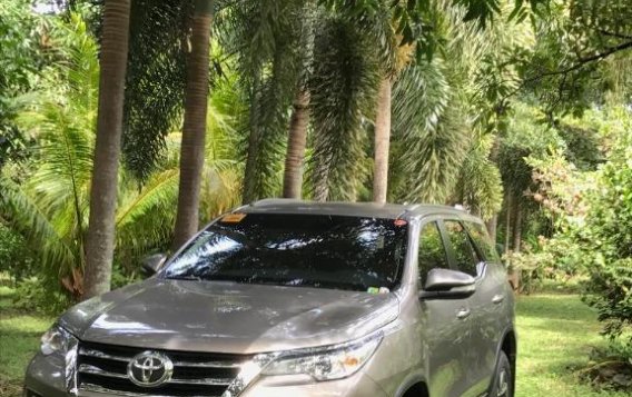 Silver Toyota Fortuner 2017 for sale in Automatic-2