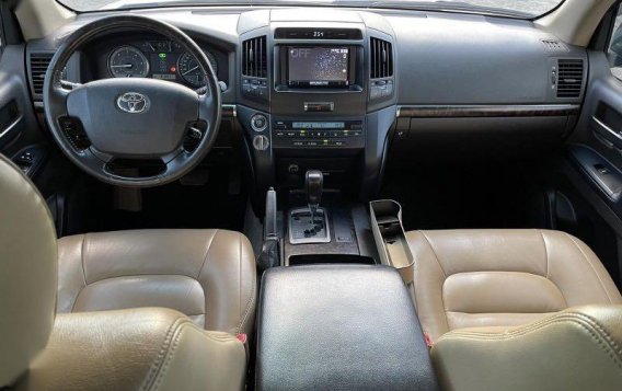 Pearl White Toyota Land Cruiser 2008 for sale in Pasig-6