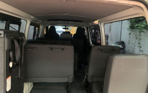 Selling Pearl White Toyota Hiace 2020 in San Juan-1