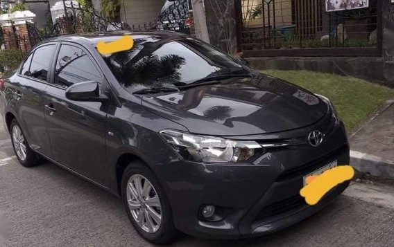 Selling Grayblack Toyota Vios 2015 in Makati-1