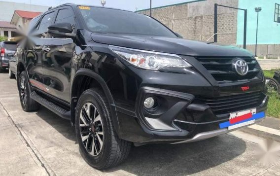 Black Toyota Fortuner 2018 for sale in Manila-1