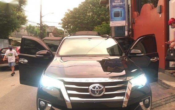 Sell Black 2018 Toyota Fortuner in Angeles-1