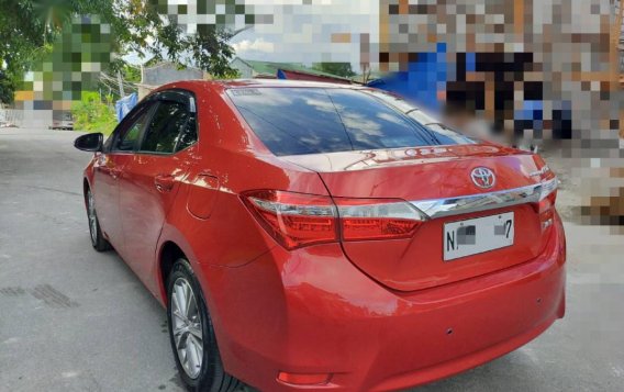 Selling Red Toyota Corolla Altis 2017 in Parañaque-3