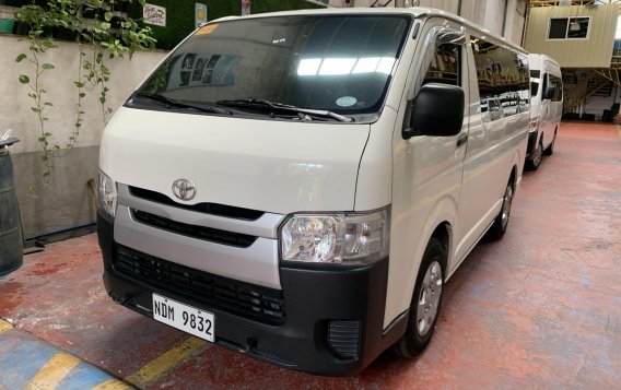 Selling Pearl White Toyota Hiace 2020 in San Juan