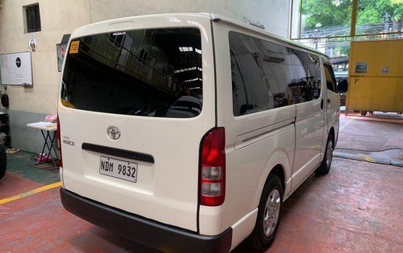 Selling Pearl White Toyota Hiace 2020 in San Juan-2