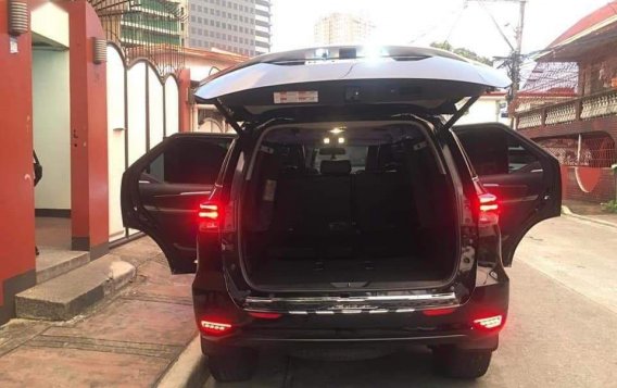 Sell Black 2018 Toyota Fortuner in Angeles-4