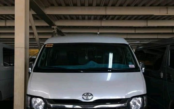 Pearl White Toyota Hiace 2016 for sale in Automatic-1