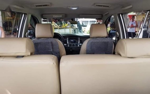 Sell Silver 2014 Toyota Innova in Bacoor-4