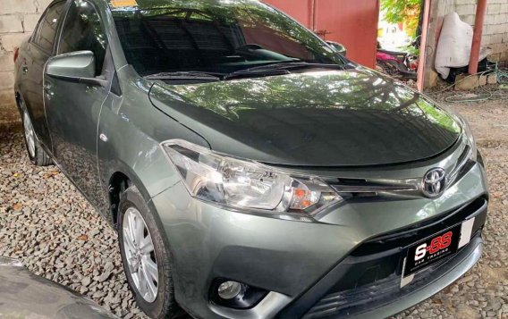 Selling Grey Toyota Vios 2018 in Quezon City-1
