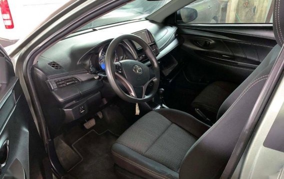 Selling Grey Toyota Vios 2018 in Quezon City-5