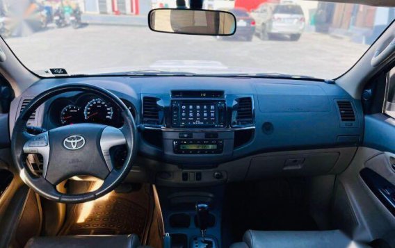 Pearl White Toyota Fortuner 2013 for sale in Malvar