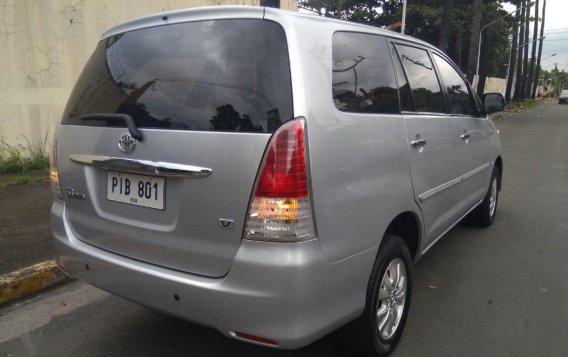 Silver Toyota Innova 2011 for sale in Pasay-3