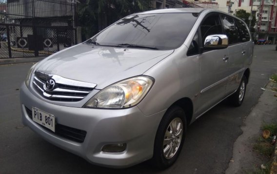 Silver Toyota Innova 2011 for sale in Pasay-4