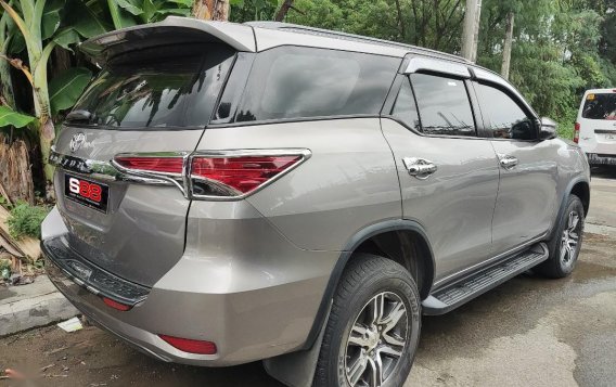 Silver Toyota Fortuner 2017 for sale in Quezon-1