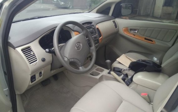 Silver Toyota Innova 2011 for sale in Pasay-7