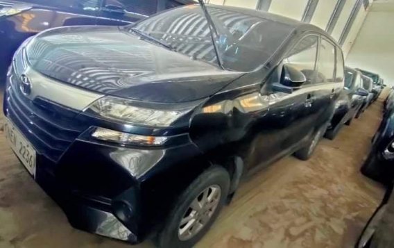 Selling Black Toyota Avanza 2019 in Quezon