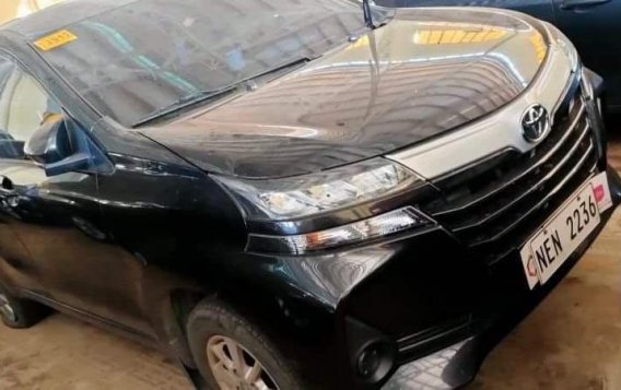 Selling Black Toyota Avanza 2019 in Quezon-3