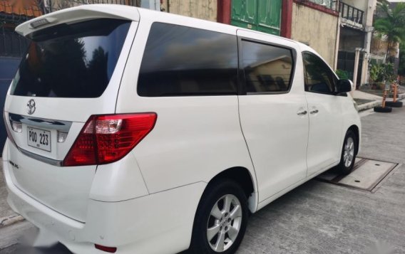 Sell Pearl White 2010 Toyota Alphard in Manila-1