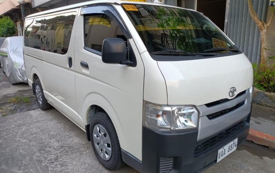 Pearl White Toyota Hiace 2020 for sale in Manila-2