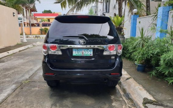 Black Toyota Fortuner 2012 for sale in San Mateo-2