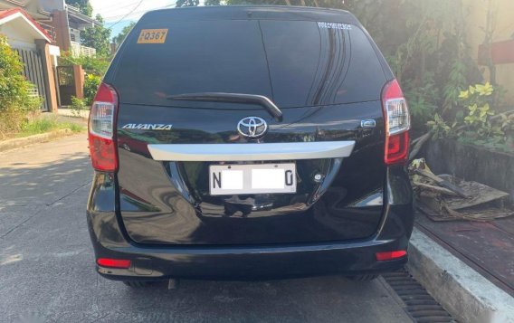Selling Black Toyota Avanza 2018 in Quezon-1