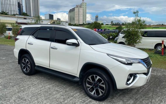 Pearl White Toyota Fortuner 2017 for sale in Pasig