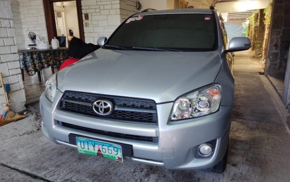 Silver Toyota Rav4 2012 for sale in Automatic