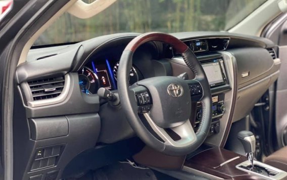 Silver Toyota Fortuner 2019 for sale in Quezon -5