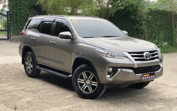 Silver Toyota Fortuner 2019 for sale in Quezon -2