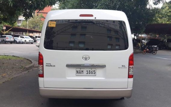 Pearl White Toyota Hiace 2018 for sale in Automatic-2