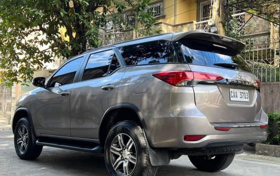 Silver Toyota Fortuner 2017 for sale in Quezon -2