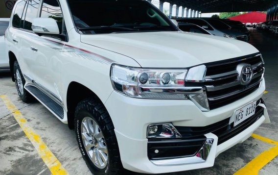Pearl White Toyota Land Cruiser 2021 for sale in Manila
