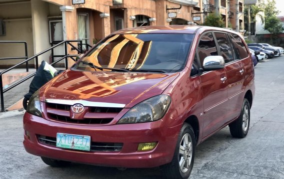 Selling Red Toyota Innova 2005 in Quezon City