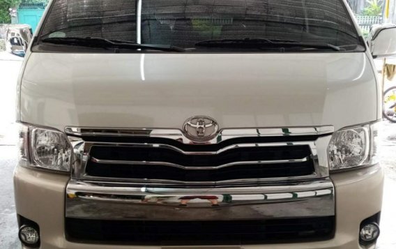 Selling White Toyota Hiace 2018 in Quezon